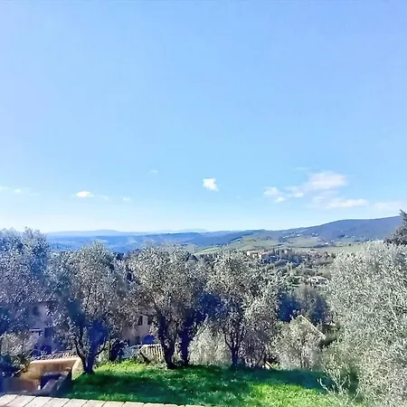 Casa Nella Corte Nel Centro Di Con Balcone Panoramico Wifi E Garage Auto Privato Lejlighed *