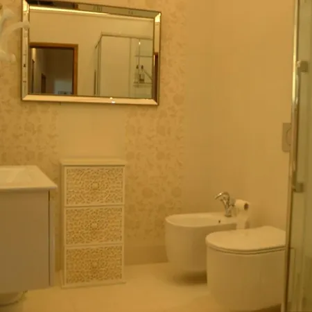 Casa Nella Corte Nel Centro Di Con Balcone Panoramico Wifi E Garage Auto Privato Lejlighed San Gimignano